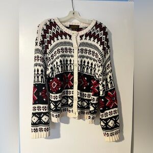 VGC -Eddie Bauer vintage fair aisle cardigan, size medium.